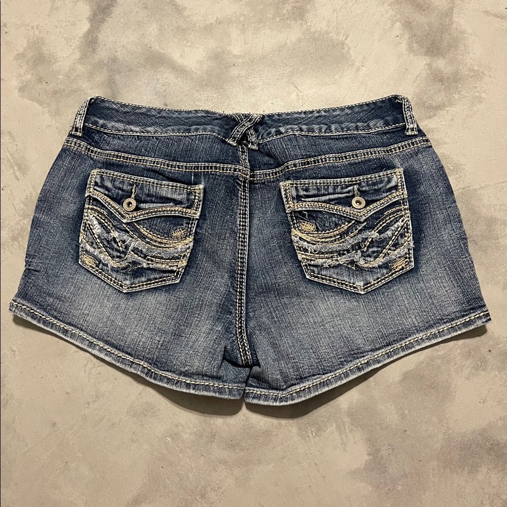 Maurice’s Jean shorts